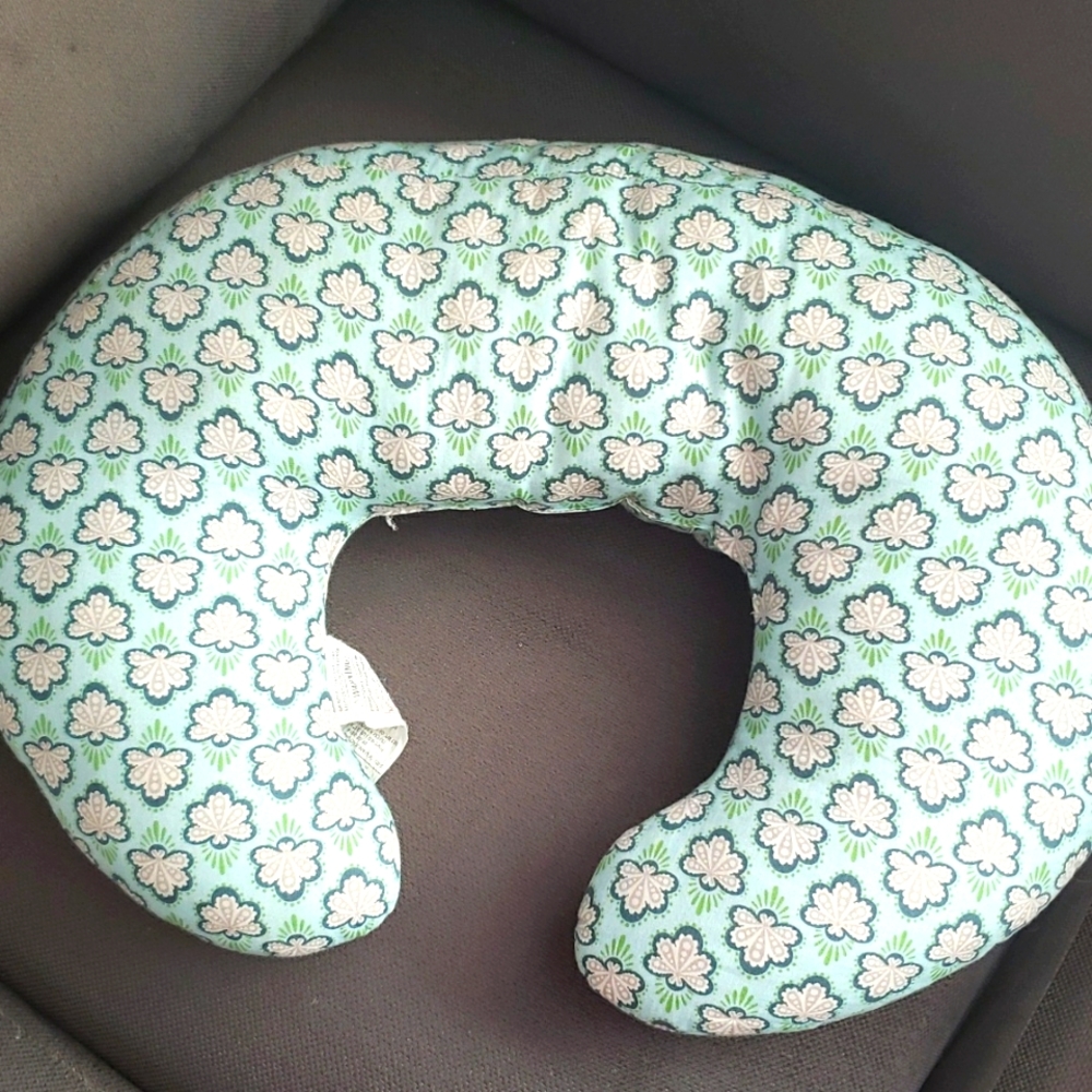 Nursing pillow.